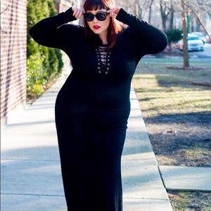 Forever21 plus black lace up dress